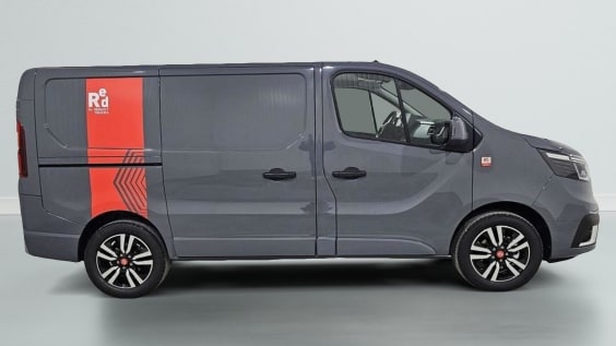 Renault TRAFIC FOURGON TRAFIC FG BLUE DCI 170 L1H1 3T AUTO EXTRA Gris Urbain