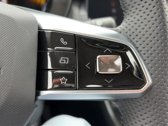 MG ZS HYBRID+ 197 STANDARD Gris