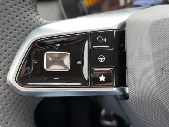 MG ZS HYBRID+ 197 STANDARD Gris