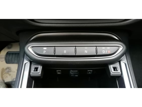 Fiat 600 1.2 Hybrid 145 DCT Icône Beige Sable