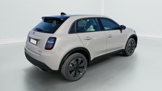Fiat 600 1.2 Hybrid 145 DCT Icône Beige Sable