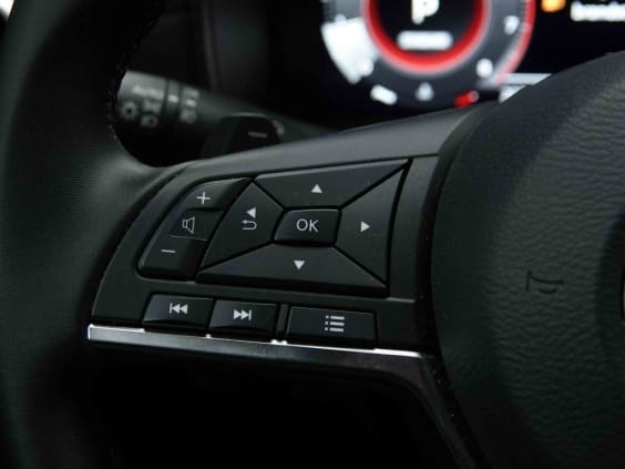 Nissan JUKE 1.0 DIG-T 114 DCT N-Connecta Gris