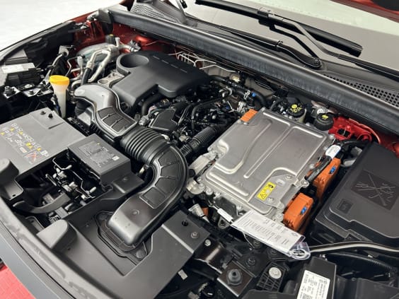 Renault CAPTUR E-Tech full hybrid 145 ch Evolution Rouge