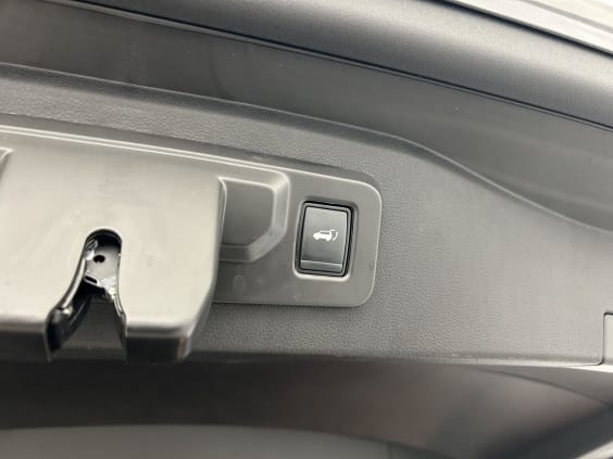 Renault Espace E-Tech full hybrid 200 GSR2 Techno noir