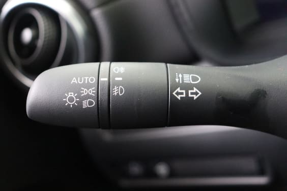 Nissan JUKE HYBRID 143 N-CONNECTA Grey