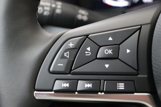 Nissan JUKE HYBRID 143 N-Connecta Grey