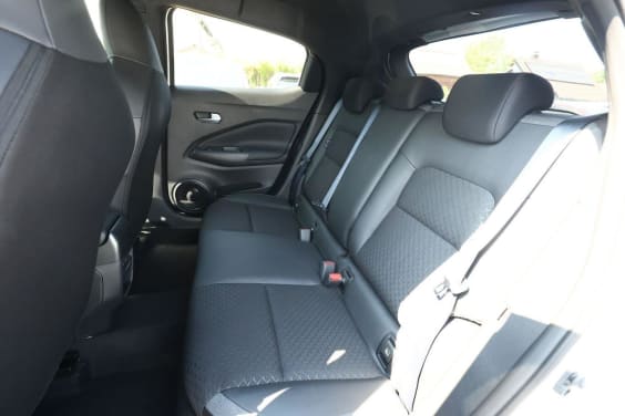 Nissan JUKE 114 N-CONNECTA Blanc