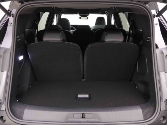 Peugeot 5008 145 e-DCS6  HYBRID GT 7PL Gris