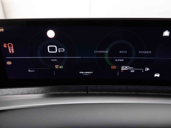 Peugeot 5008 145 e-DCS6  HYBRID GT 7PL Gris