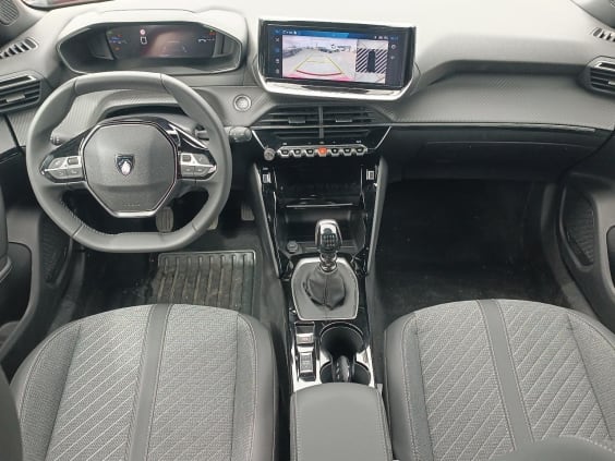 Peugeot 2008 1.2 100 allure Rouge Elixir