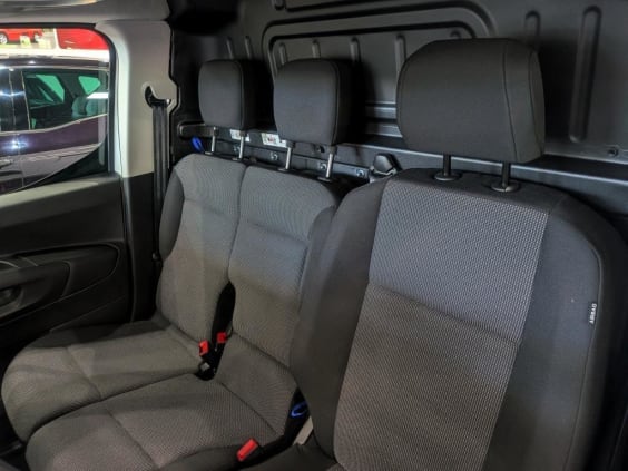 Toyota Proace CITY Fourgon PROACE CITY LONG 1.5L 130 D-4D BVA START Blanc Glacier