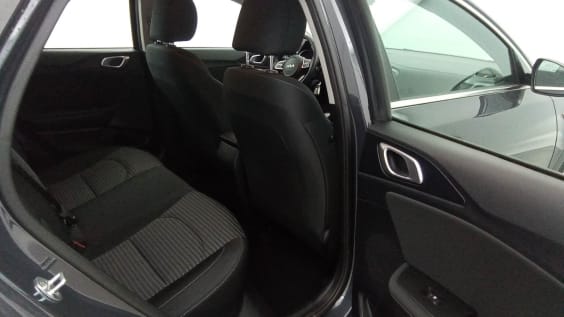Kia Xceed MY22 XCeed 1.0l T-GDi 120 ch BVM6 Active Gris Eclipse