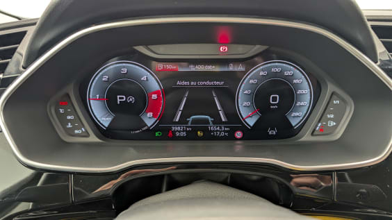 Audi Q3 35 TDI 150 ch S tronic 7 Design Noir Mythic