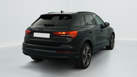 Audi Q3 35 TDI 150 ch S tronic 7 Design Noir Mythic