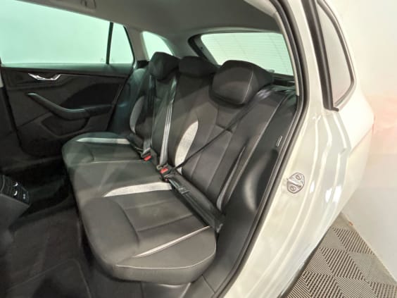 Skoda Scala TSI DSG 115CV SELECTION Blanc