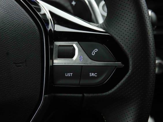 Peugeot 208 HYBRID 145 AUT GT Gris