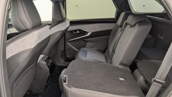 Peugeot 5008 HYBRID 145 CH E-DCS6 ALLURE Gris Artense