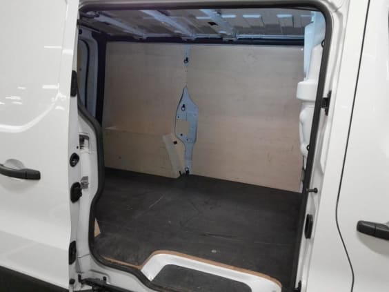 Renault TRAFIC FOURGON TRAFIC FG BLUE DCI 130 L1H1 3T GSR2 ADVANCE Blanc Minéral