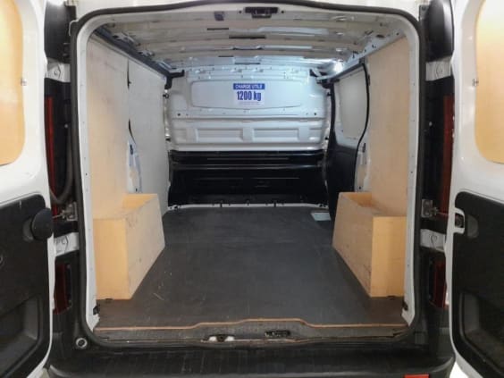 Renault TRAFIC FOURGON TRAFIC FG BLUE DCI 130 L1H1 3T GSR2 ADVANCE Blanc Minéral