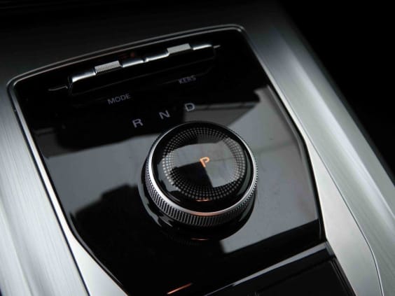 MG MG5 61 KWH  LUXURY LONG RANGE Argent