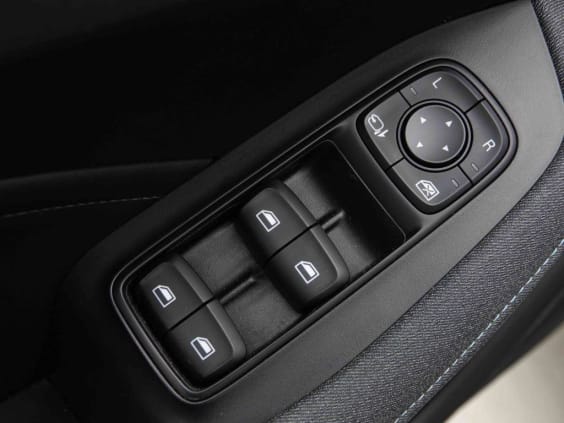 MG MG5 61 KWH  LUXURY LONG RANGE Argent