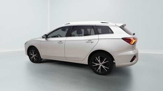 MG MG5 61 KWH  LUXURY LONG RANGE Argent