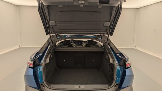 Peugeot 408 Hybrid 136 e-DCS6 Allure Bleu Obsession