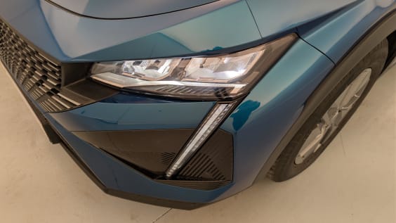 Peugeot 408 Hybrid 136 e-DCS6 Allure Bleu Obsession