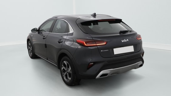 Kia Xceed MY22 XCeed 1.0l T-GDi 120 ch BVM6 Active Gris Eclipse