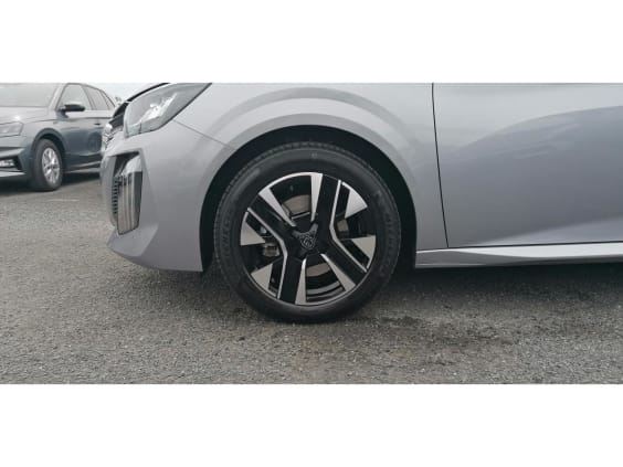 Peugeot 208 1.2 puretech 100 allure Gris clair