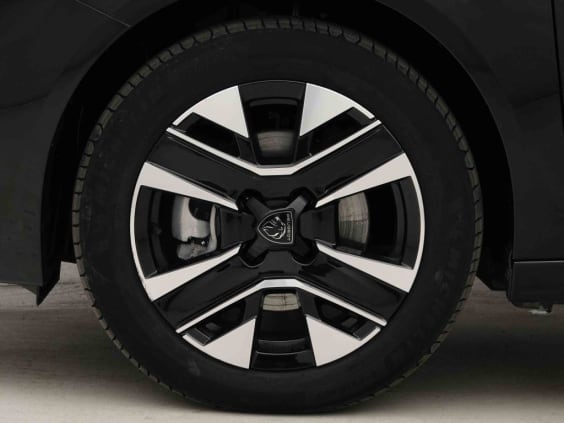 Peugeot 208 1.2 T 100 Allure Noir