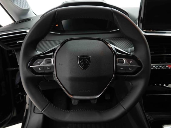 Peugeot 208 1.2 T 100 Allure Noir