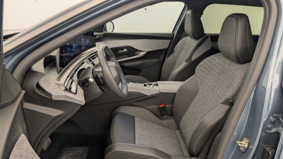 Peugeot 5008 HYBRID 145 CH E-DCS6 ALLURE Bleu Ingaro