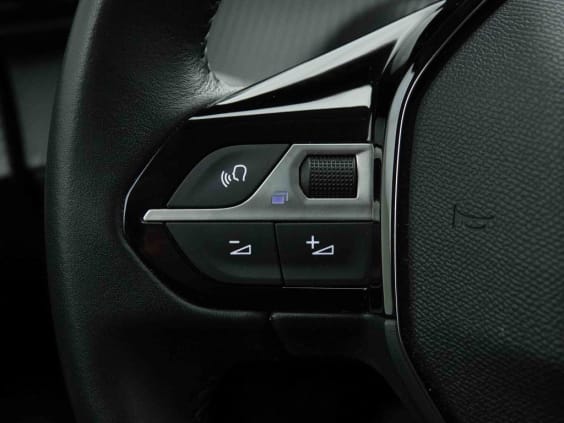 Peugeot 208 1.2 TURBO 100 ALLURE Gris