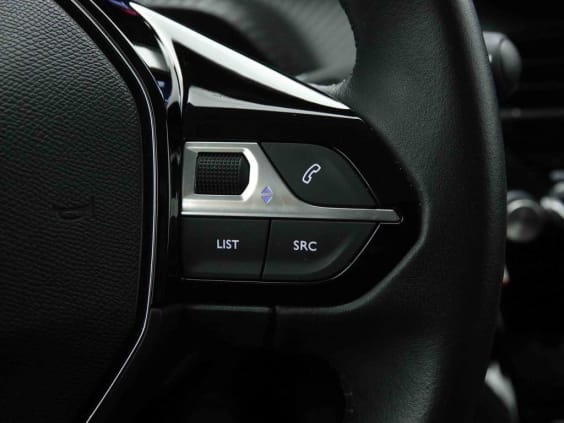 Peugeot 208 1.2 TURBO 100 ALLURE Gris