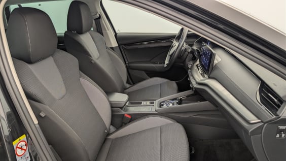 Skoda Octavia Combi 2.0 TDI 150 ch DSG7 Ambition Noir Magic Nacré