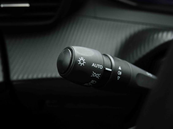 Peugeot 2008 1.2 T 100 Allure Bleu
