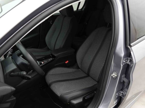 Peugeot 208 1.2 TURBO 100 ALLURE Argent