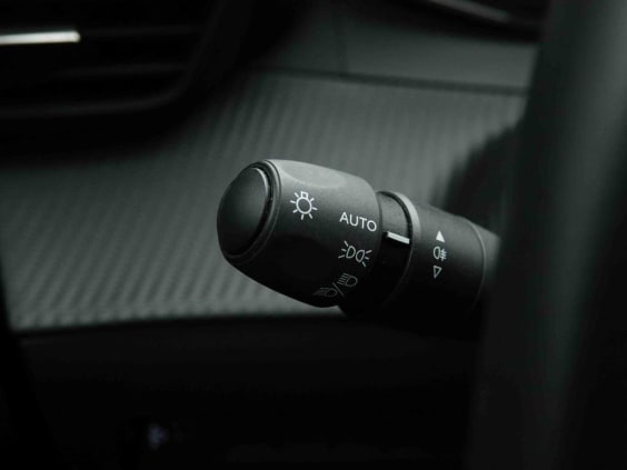 Peugeot 208 1.2 TURBO 100 ALLURE Argent