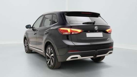MG ZS HYBRID+ 194 LUXURY Noir