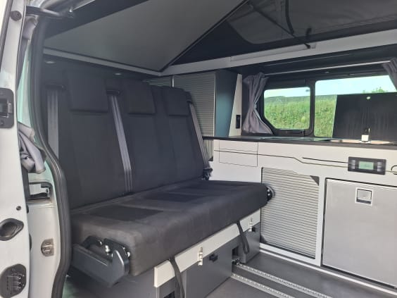 Hanroad TREK 5 + XL NOUVEAU RENAULT TRAFIC 2.0L DCI 150 CV - BVA Blanc 