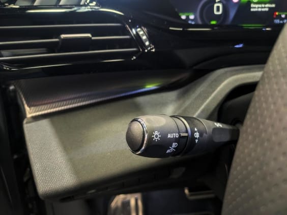 Peugeot 308 DIESEL 308 BlueHDi 130ch S&S EAT8 GT Exclusive Gris Sélénium