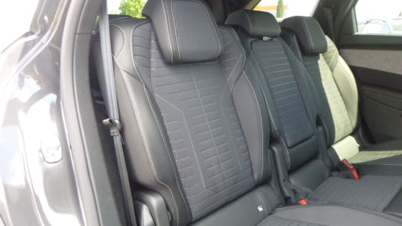 Peugeot 5008 HYBRID 145CH E-DCS6 GT Gris Titane