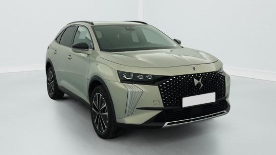 DS DS7 BlueHDi 130 EAT8 Pallas Cristal Pearl