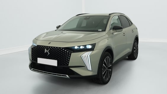 DS DS7 BlueHDi 130 EAT8 Pallas Cristal Pearl