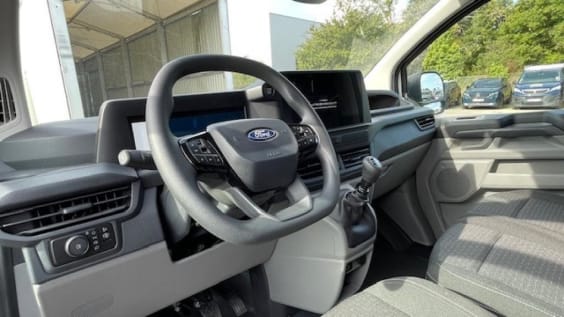Ford Transit Custom Fourgon TRANSIT CUSTOM FGN 280 L1H1 2.0 ECOBLUE 136 CH TREND Blanc