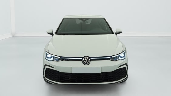 Volkswagen GOLF 8 1.4 HYBRIDE RECHARGEABLE OPF 245 DSG6 GTE Blanc Pur