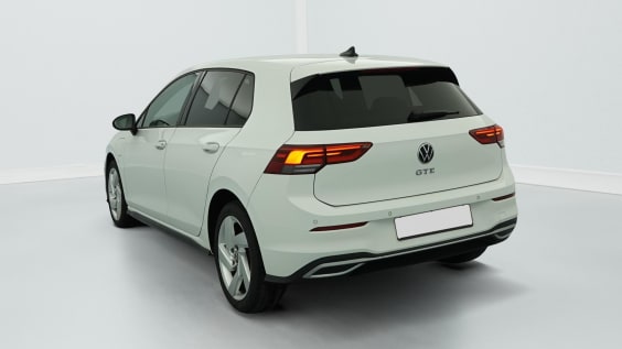 Volkswagen GOLF 8 1.4 HYBRIDE RECHARGEABLE OPF 245 DSG6 GTE Blanc Pur