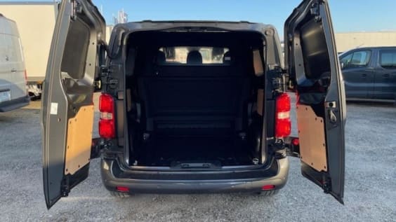 Fiat Scudo Cabine Approfondie SCUDO CA FIXE M DIESEL 180 CH AUTOMATIQUE Gris Titane