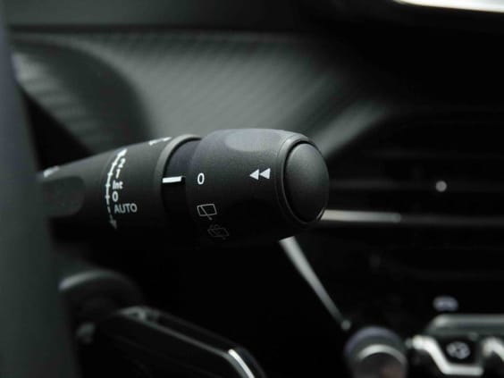 Peugeot 208 1.2 TURBO 100 ALLURE Argent